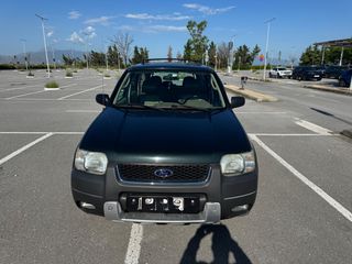Ford Maverick 2004