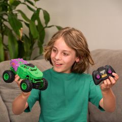 Monster Jam RC 1:24 Marvel Hulk-thumb-2