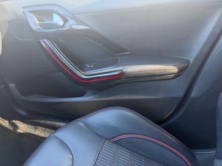 Peugeot 208 2017 GT LINE PANORAMA-thumb-29