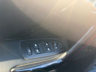 Peugeot 208 2017 GT LINE PANORAMA-thumb-32