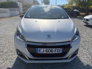 Peugeot 208 2017 GT LINE PANORAMA-thumb-1