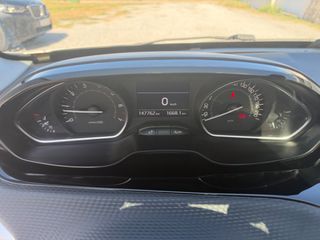 Peugeot 208 2017 GT LINE PANORAMA-thumb-19