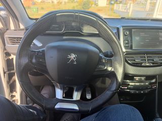 Peugeot 208 2017 GT LINE PANORAMA-thumb-20