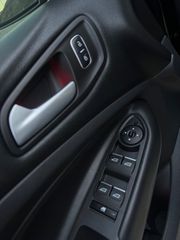 Ford Kuga 2016 2.0 TDCI AWD 4X4 180hp-thumb-35