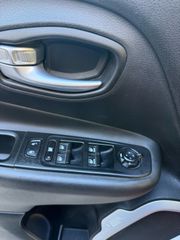 Jeep Renegade 2015 LIMITED EDITION FULL EXTRA-thumb-3