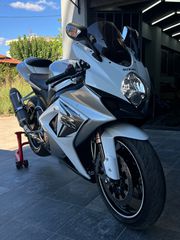 Suzuki GSX-R 1000 2008 K8-thumb-3
