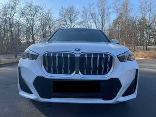 Bmw X1 2023 M Sport 23i X Drive Hybrid Pano-thumb-1