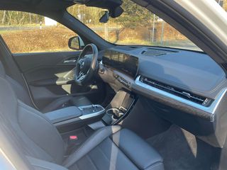 Bmw X1 2023 M Sport 23i X Drive Hybrid Pano-thumb-6