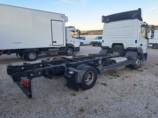 Σασί Mercedes-Benz 2013 816 L   818 L EURO 6-thumb-4