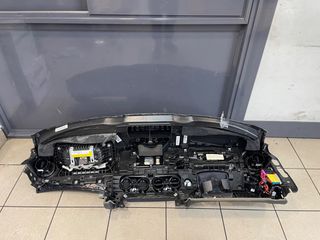 Ταμπλό Mercedes W213-thumb-8
