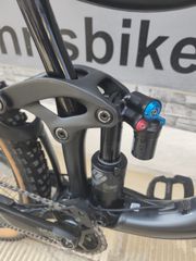 Downhill - Enduro - Trail Giant 2022 reign-thumb-3