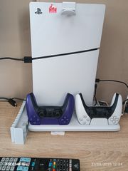 PS5 slim 1TB-thumb-2