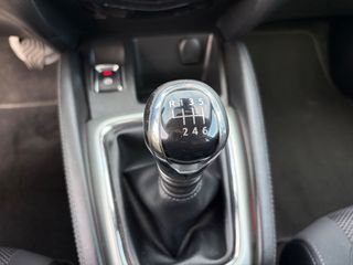 Nissan Qashqai 2016 PANORAMA FULL EXTRA-thumb-32