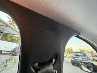 Peugeot 208 2021 1.2 PURETECH 75 LIKE-thumb-36