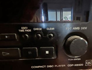 Sony CD player-thumb-2
