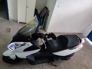 Kymco Downtown 300 2014-thumb-10