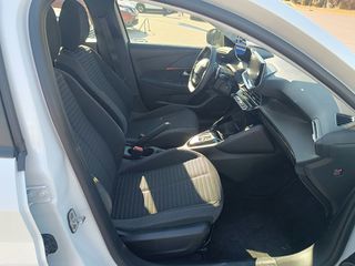 Peugeot 208 2023 1,2 PURETECH 100 ACTIVE EAT8-thumb-16