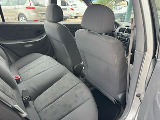 Hyundai Accent 2005-thumb-13