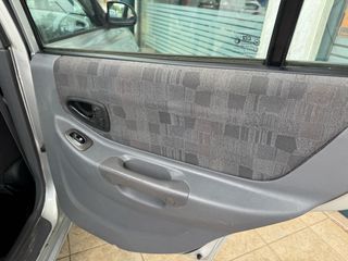 Hyundai Accent 2005-thumb-15