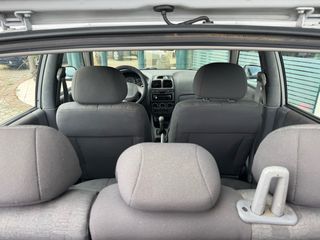Hyundai Accent 2005-thumb-20