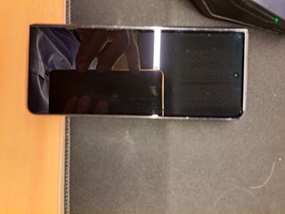 SAMSUNG FOLD 4-thumb-1