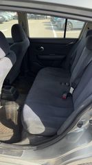 Nissan Tiida 2011-thumb-5