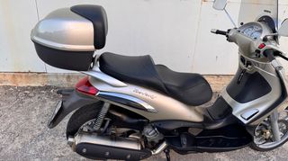 Piaggio Beverly 500 2004-thumb-8