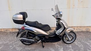 Piaggio Beverly 500 2004-thumb-11