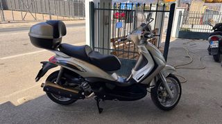 Piaggio Beverly 500 2004-thumb-25
