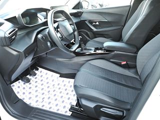 Peugeot 2008 2022 1.2 100hp PureTech Allure Pack-thumb-11