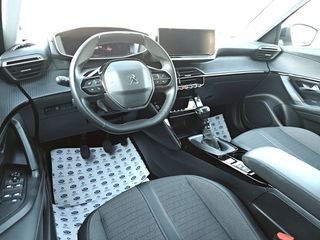 Peugeot 2008 2022 1.2 100hp PureTech Allure Pack-thumb-14