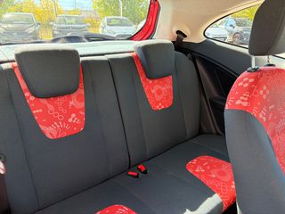 Ford Ka 2011-thumb-15