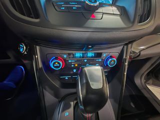 Ford Kuga 2018 2.0 TDCi 180hp ST-Line AWD Automatic (PowerShift)-thumb-10