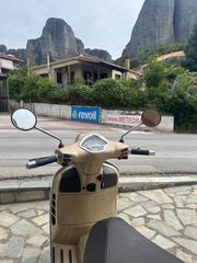 Vespa GTS 300 2019-thumb-6