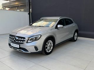 Mercedes-Benz GLA 180 2018 D URBAN-thumb-2