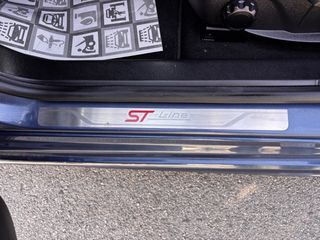 Ford Focus 2019 1.0 EcoBoost  ST-Line-thumb-51