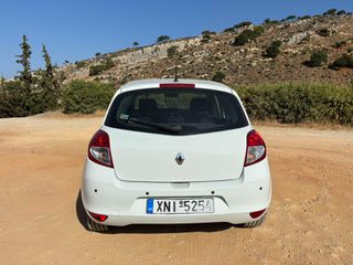Renault Clio 2011 1.5 DCI 110hp-thumb-4