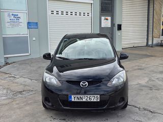 Mazda 2 2009-thumb-4