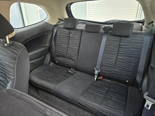 Mazda 2 2009-thumb-16