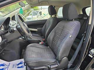 Mazda 2 2009-thumb-17