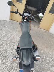 Suzuki DR 125 2010 DR 125 SM-thumb-6