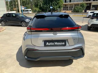 Toyota C-HR 2024 CLUB BI TONE PLUG IN-thumb-10