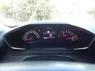 Peugeot 2008 2021 NAVI CAMERA CLIMA ΔΕΡΜΑ LED 6ΤΑΧΥΤΟ TURBO 110 HP1ΧΕΡΙ ΙΔΙΩΤΗ-thumb-24