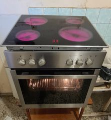 Κουζίνα whirlpool εντοιχιζόμενη με εστίες ελαφρός μεταχειρισμένη