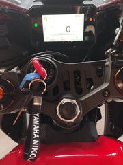 Yamaha YZF - R 7 2026 ΕΥΚΑΙΡΙΑ!  R7 Anniversary White-thumb-9