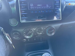 Toyota Hilux 2018 !!! πΠΟΥΛΗΘΗΚΕΕΕΕ *****-thumb-33