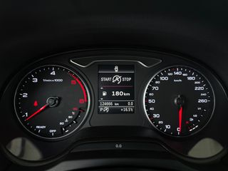 Audi A3 2017 A3 SPORTBACK 1.6 TDI  S TRONIC 7  DESIGN-thumb-36