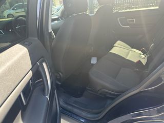 Land Rover Discovery 2017-thumb-9