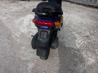 Piaggio Typhoon 2000 125CC-thumb-3