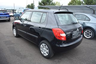 Skoda Fabia 2013 1.2 70HP AMBIENTE-thumb-3